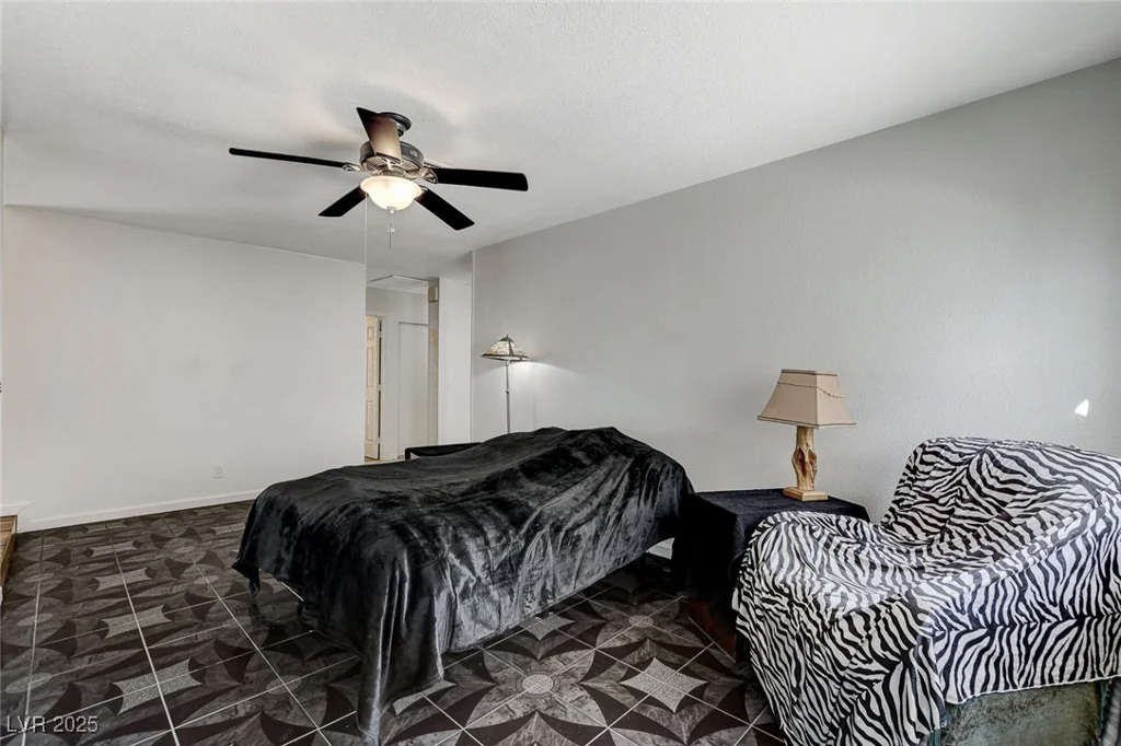 6782 Bonillo, Las Vegas, NV 89103