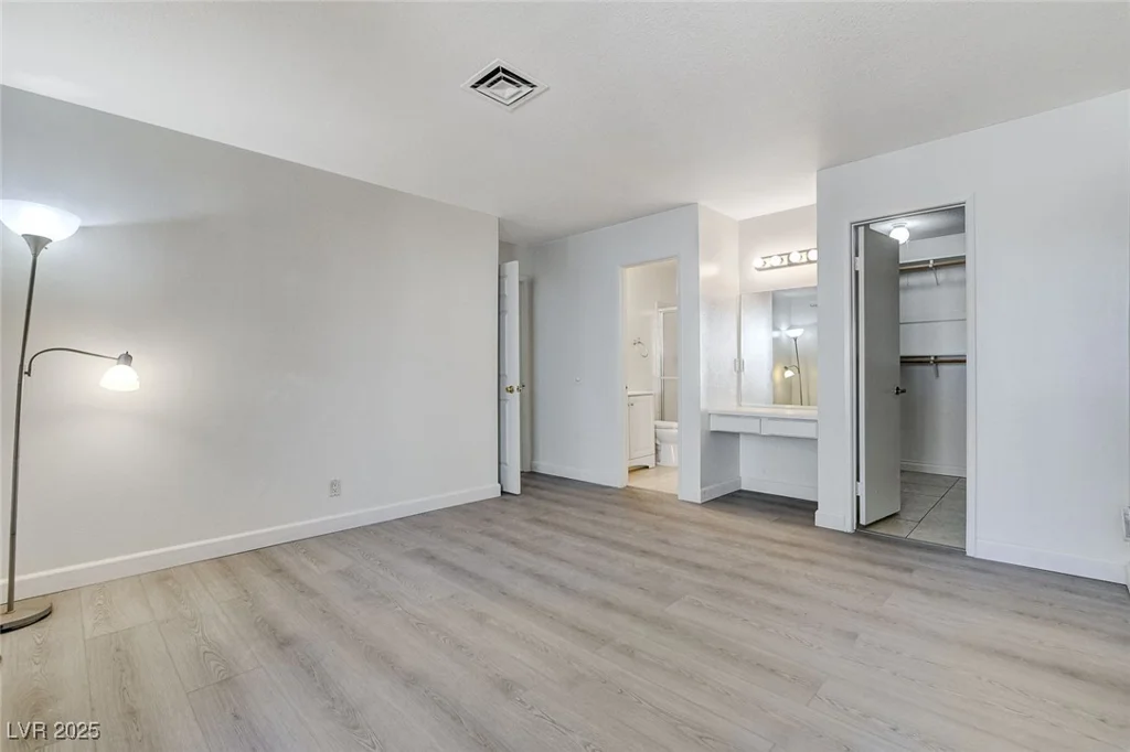 6782 Bonillo, Las Vegas, NV 89103