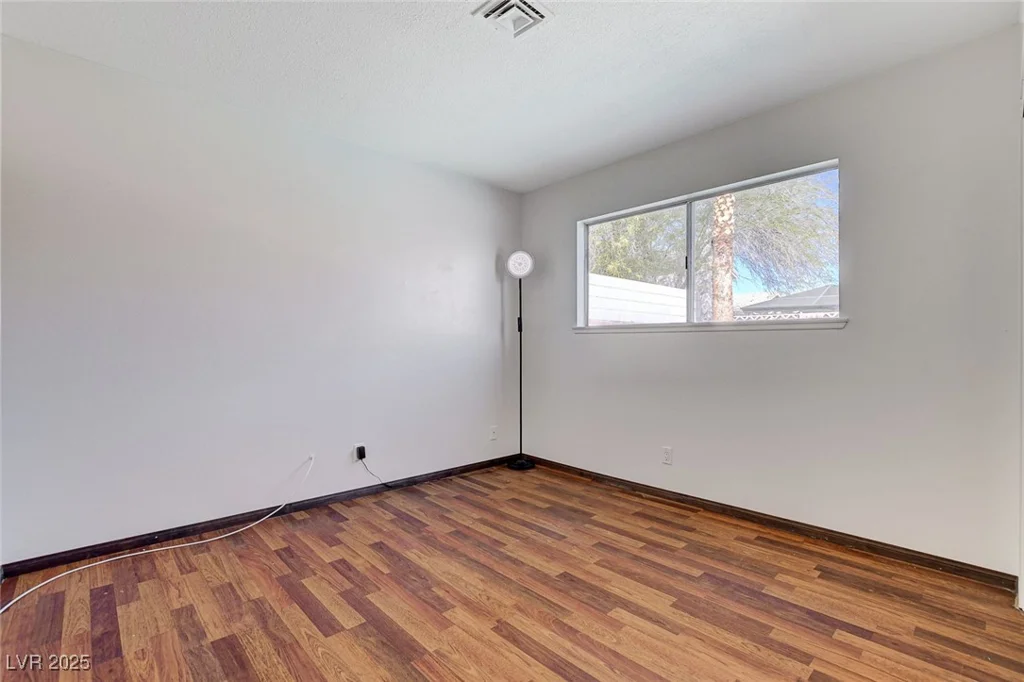 6782 Bonillo, Las Vegas, NV 89103