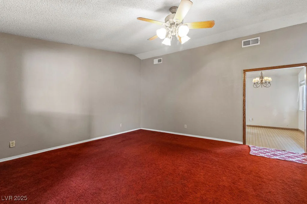 4155 Comb, Las Vegas, NV 89104