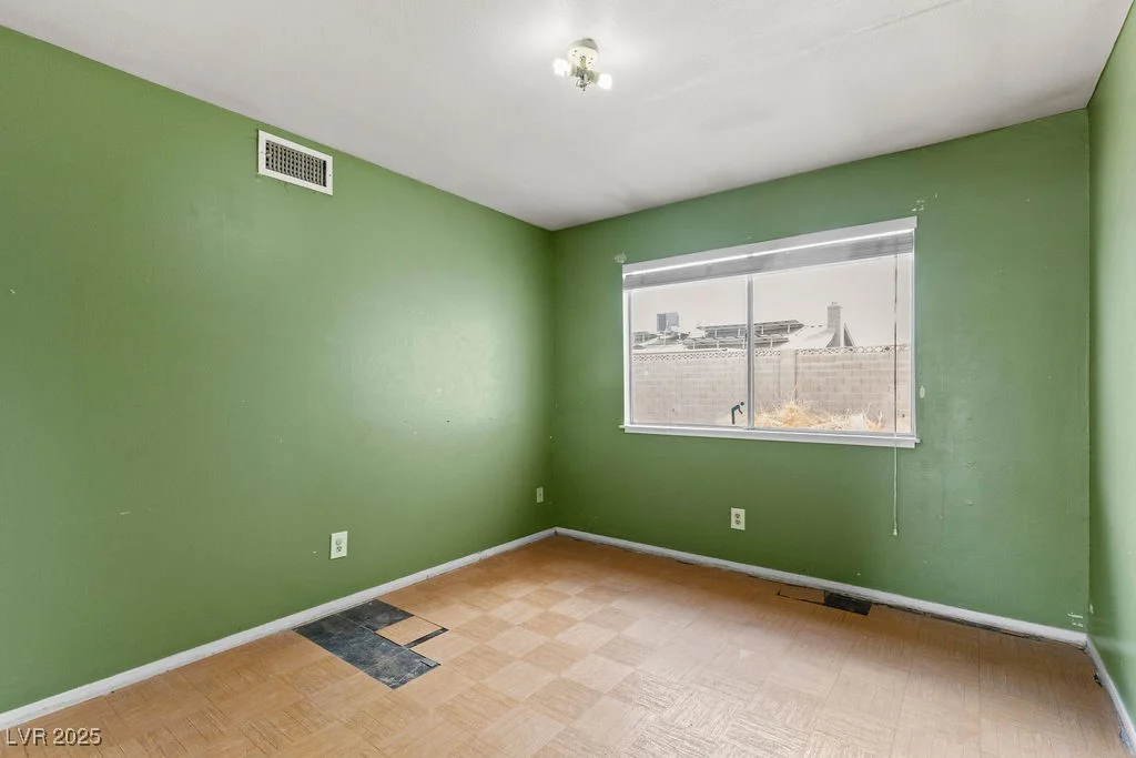 4155 Comb, Las Vegas, NV 89104