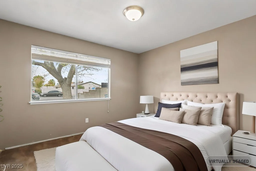 4155 Comb, Las Vegas, NV 89104