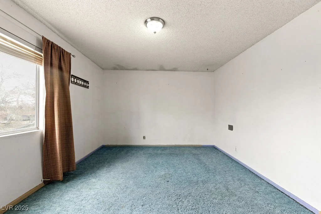 4155 Comb, Las Vegas, NV 89104