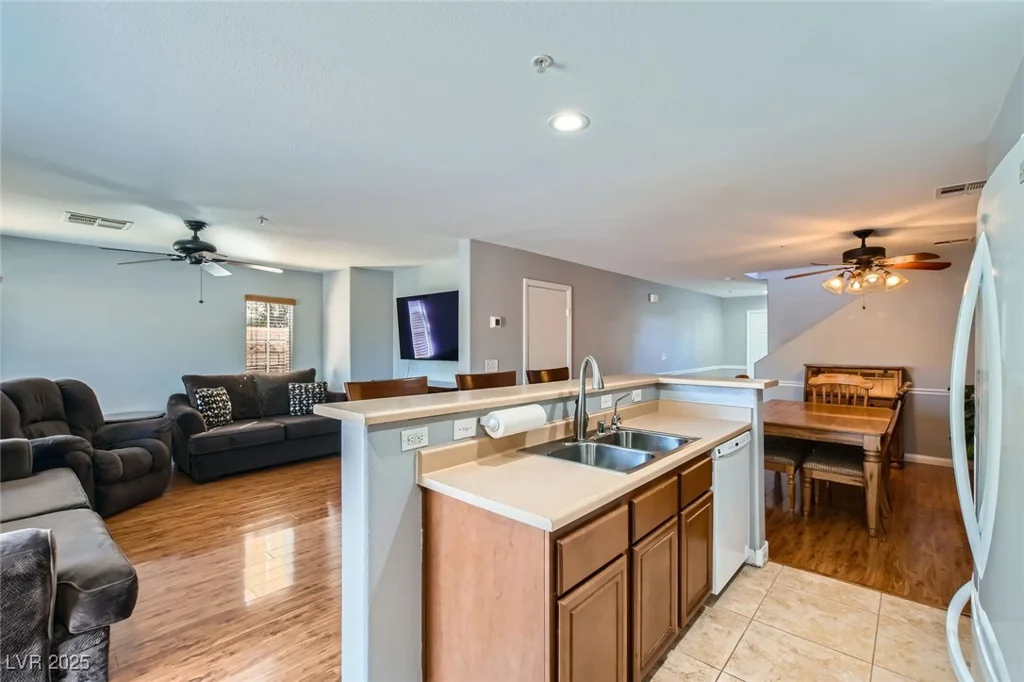 1152 Prevost, Henderson, NV 89002
