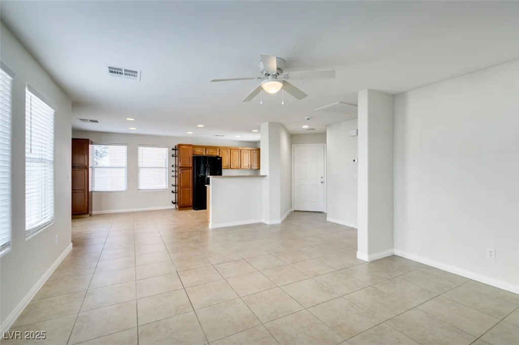 9092 Sosa Creek, Las Vegas, NV 89149