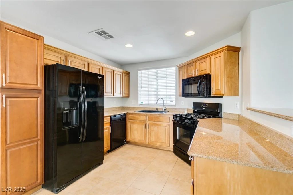 9092 Sosa Creek, Las Vegas, NV 89149