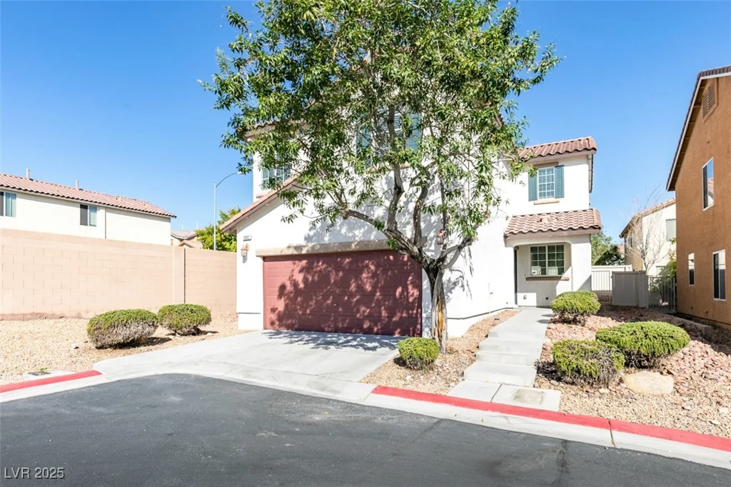 9092 Sosa Creek, Las Vegas, NV 89149