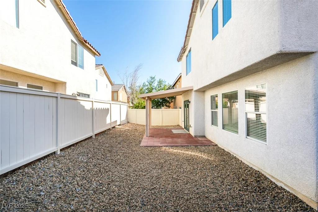 9092 Sosa Creek, Las Vegas, NV 89149