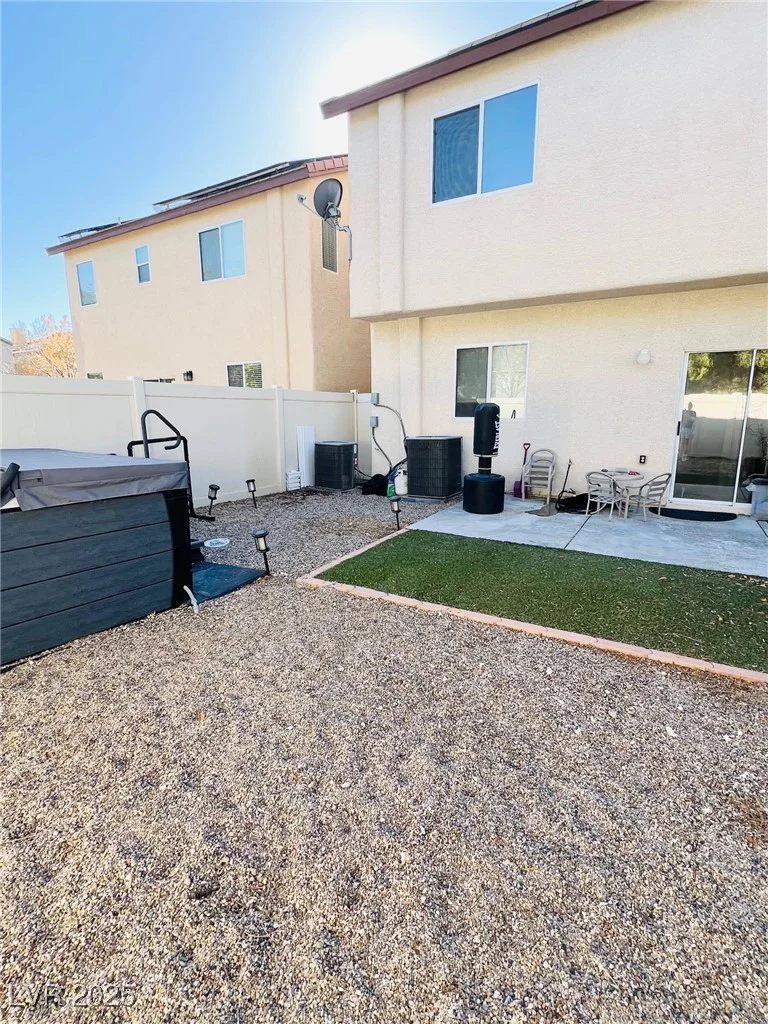 8036 Maple Park, Las Vegas, NV 89131