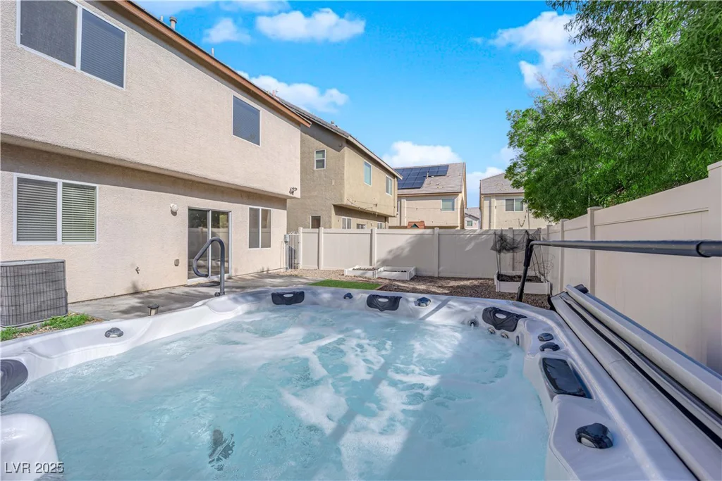 8036 Maple Park, Las Vegas, NV 89131