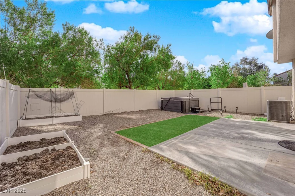8036 Maple Park, Las Vegas, NV 89131