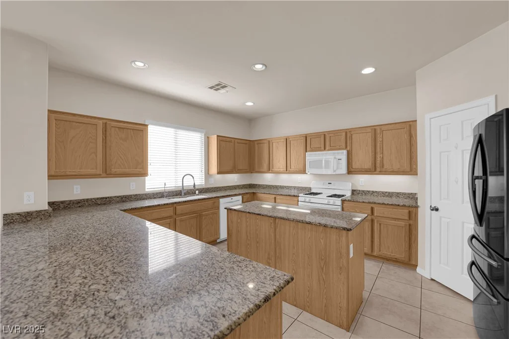 8036 Maple Park, Las Vegas, NV 89131