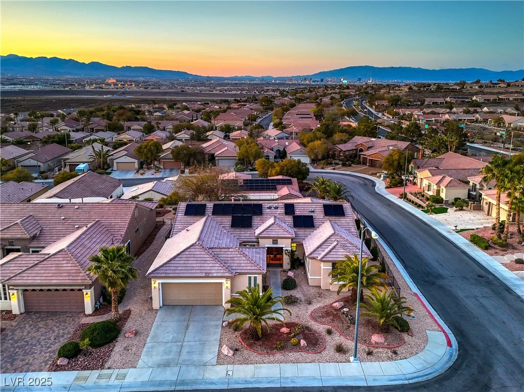 3002 Hickory Valley, Henderson, NV 89052