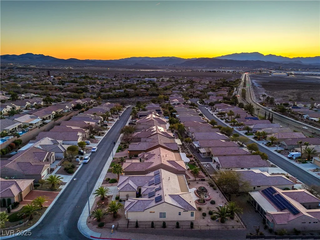 3002 Hickory Valley, Henderson, NV 89052