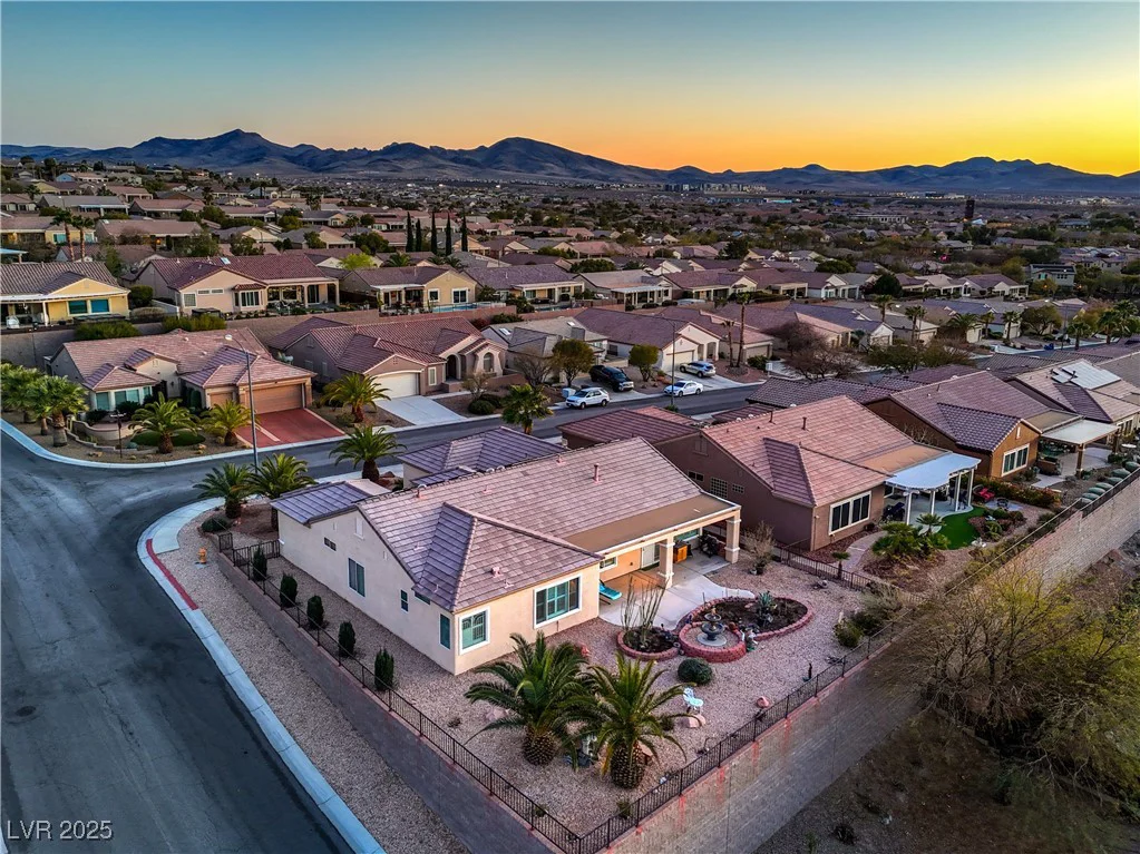 3002 Hickory Valley, Henderson, NV 89052