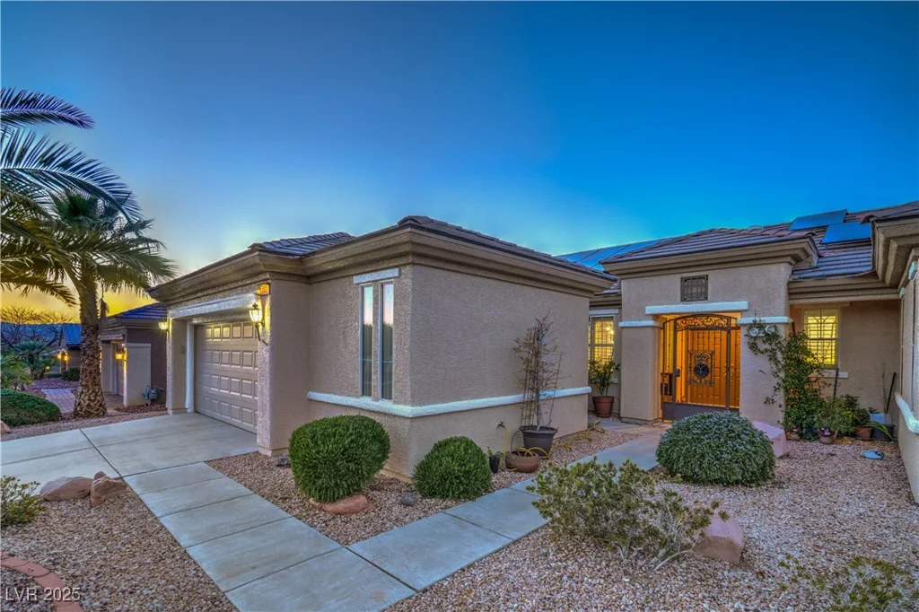 3002 Hickory Valley, Henderson, NV 89052