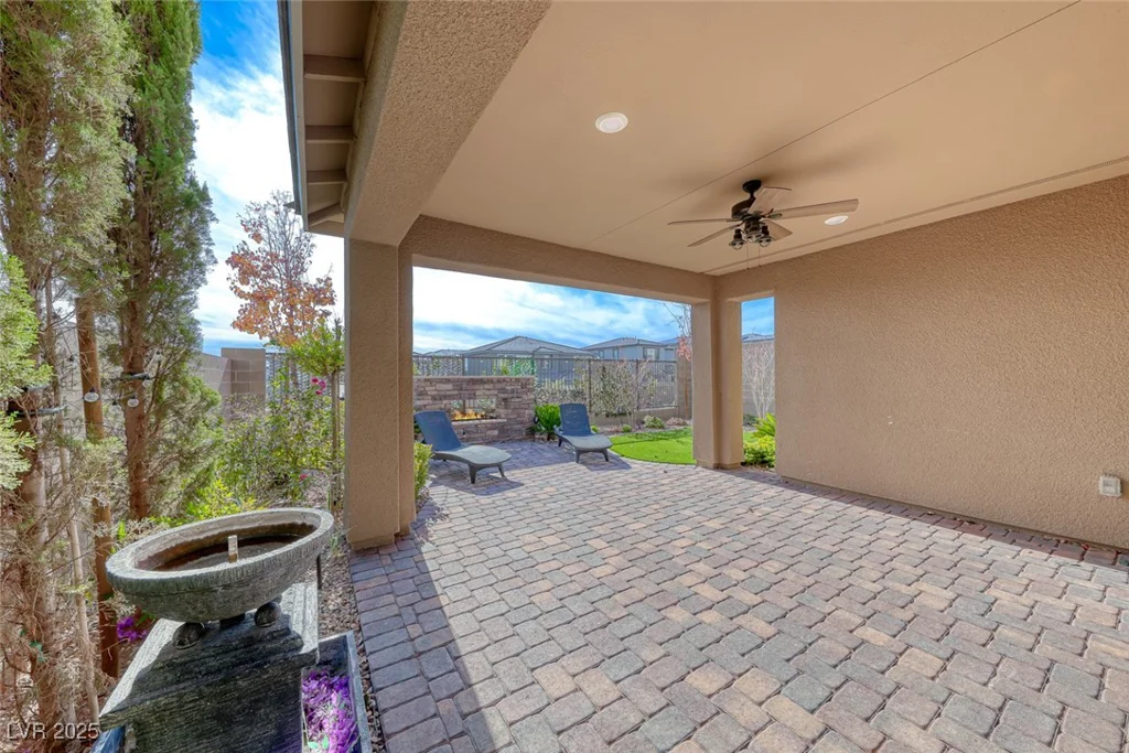 12397 Foxtail Run, Las Vegas, NV 89138