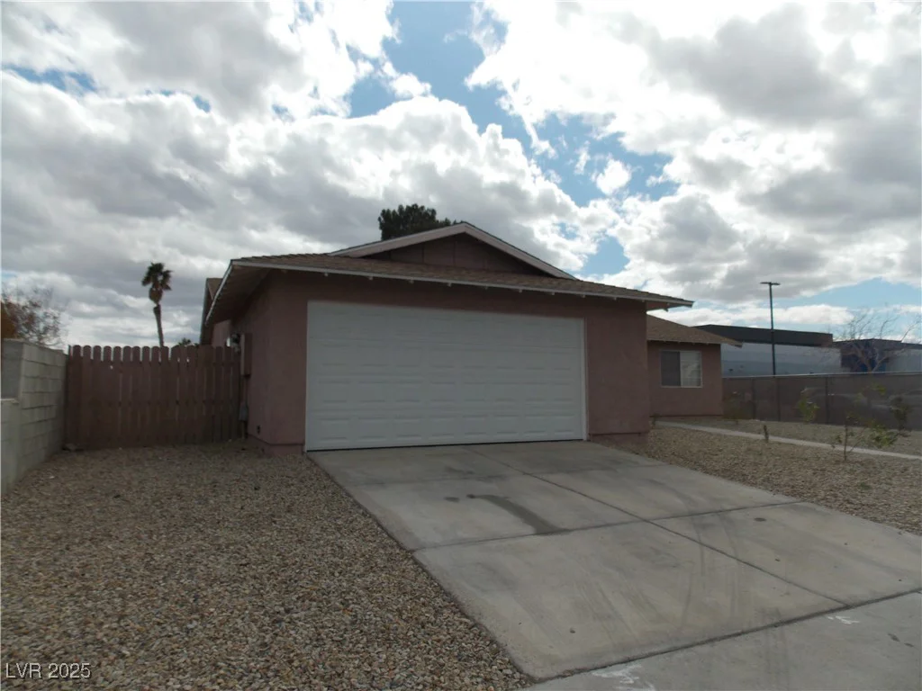 4601 Diamond Head, Las Vegas, NV 89110
