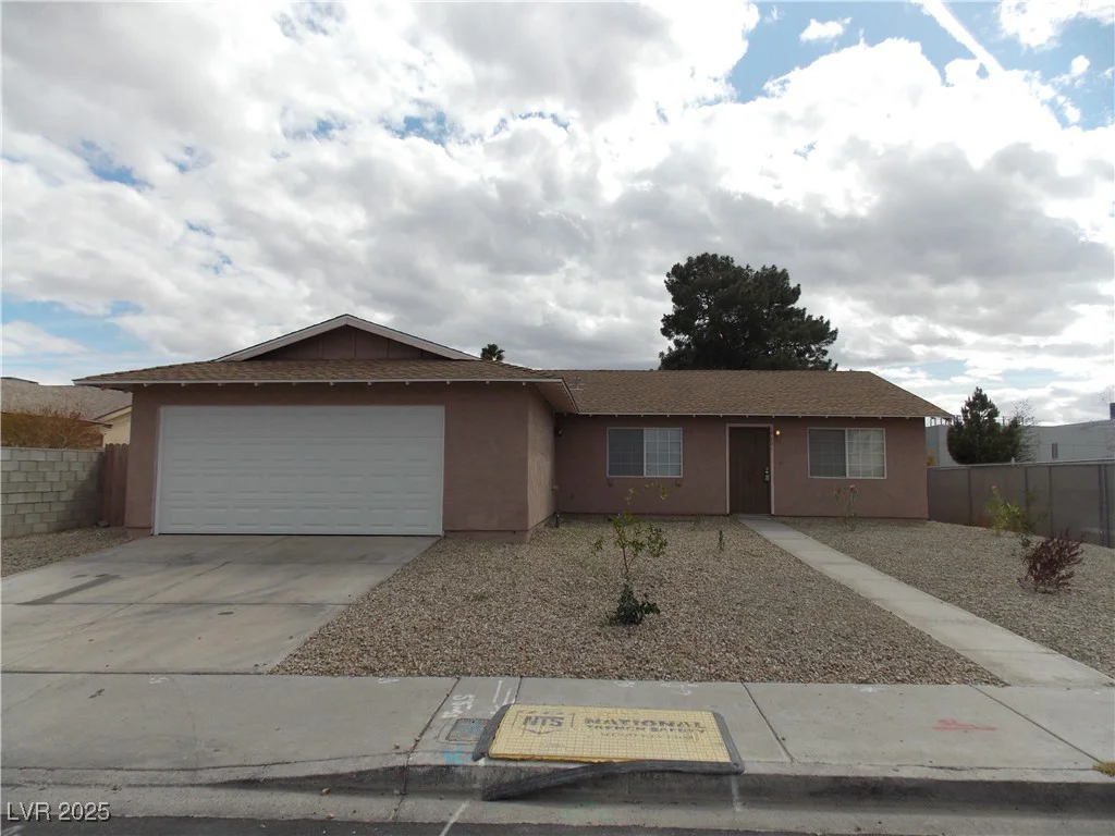 4601 Diamond Head, Las Vegas, NV 89110