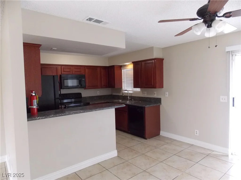 4601 Diamond Head, Las Vegas, NV 89110