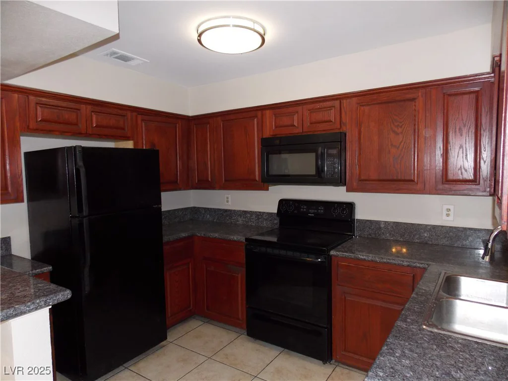 4601 Diamond Head, Las Vegas, NV 89110