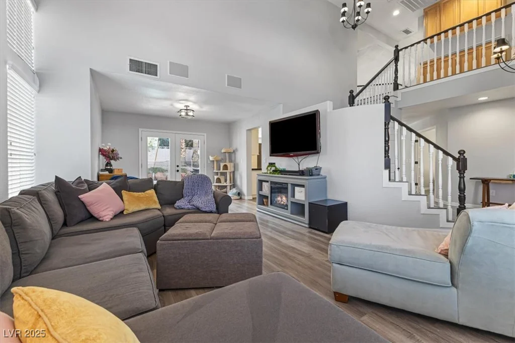 8433 Honeywood, Las Vegas, NV 89128