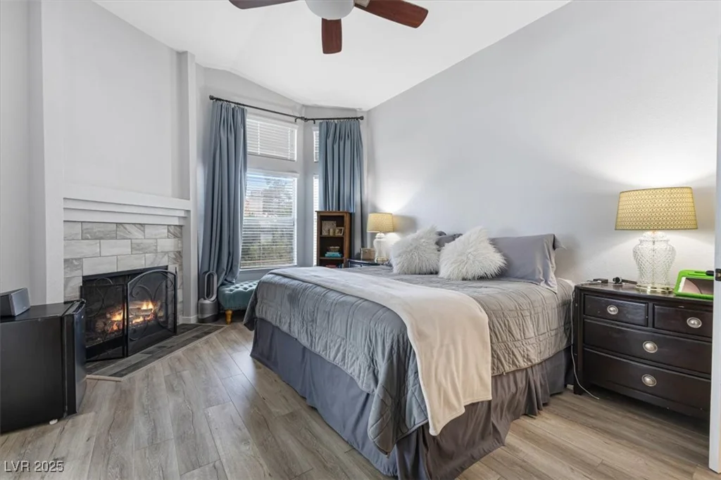 8433 Honeywood, Las Vegas, NV 89128