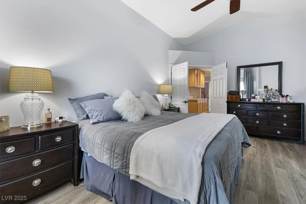 8433 Honeywood, Las Vegas, NV 89128