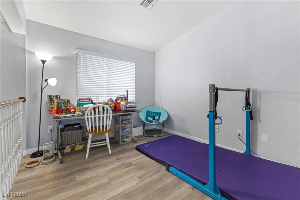 8433 Honeywood, Las Vegas, NV 89128