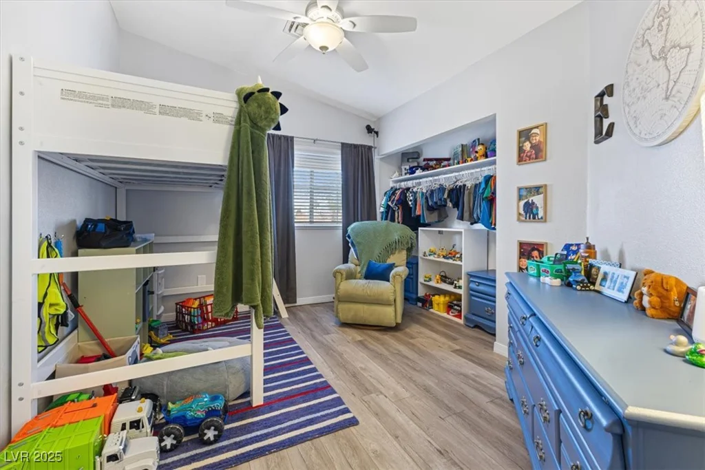 8433 Honeywood, Las Vegas, NV 89128