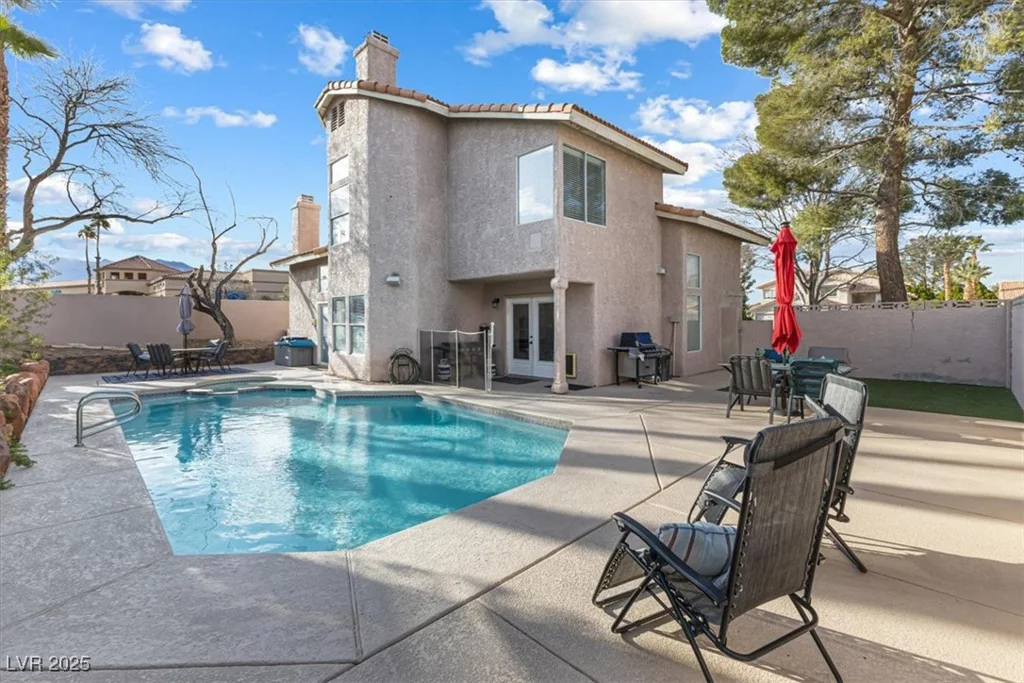 8433 Honeywood, Las Vegas, NV 89128