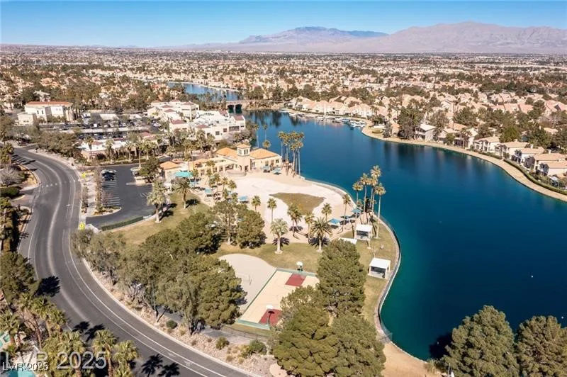 8433 Honeywood, Las Vegas, NV 89128