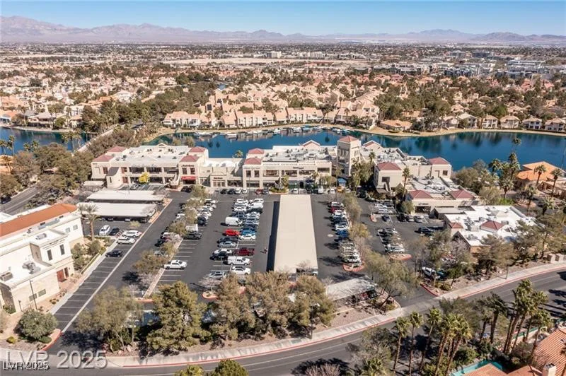 8433 Honeywood, Las Vegas, NV 89128