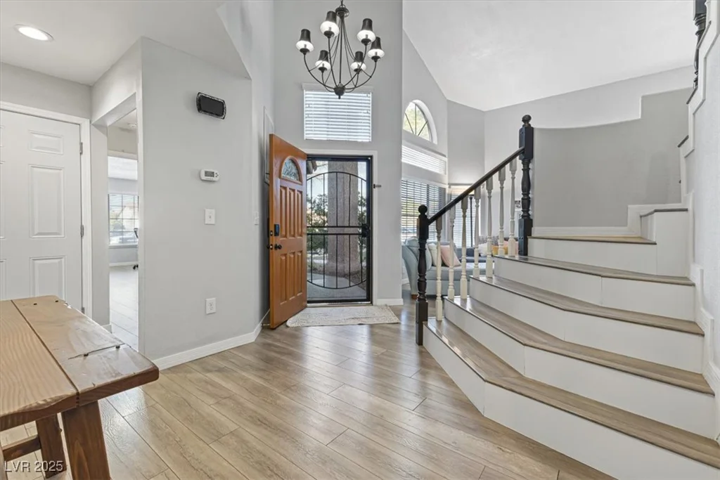 8433 Honeywood, Las Vegas, NV 89128
