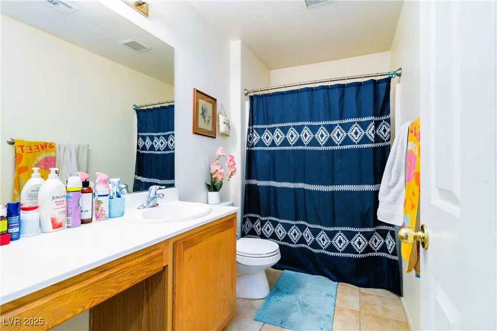 5040 Copperlyn, Las Vegas, NV 89122