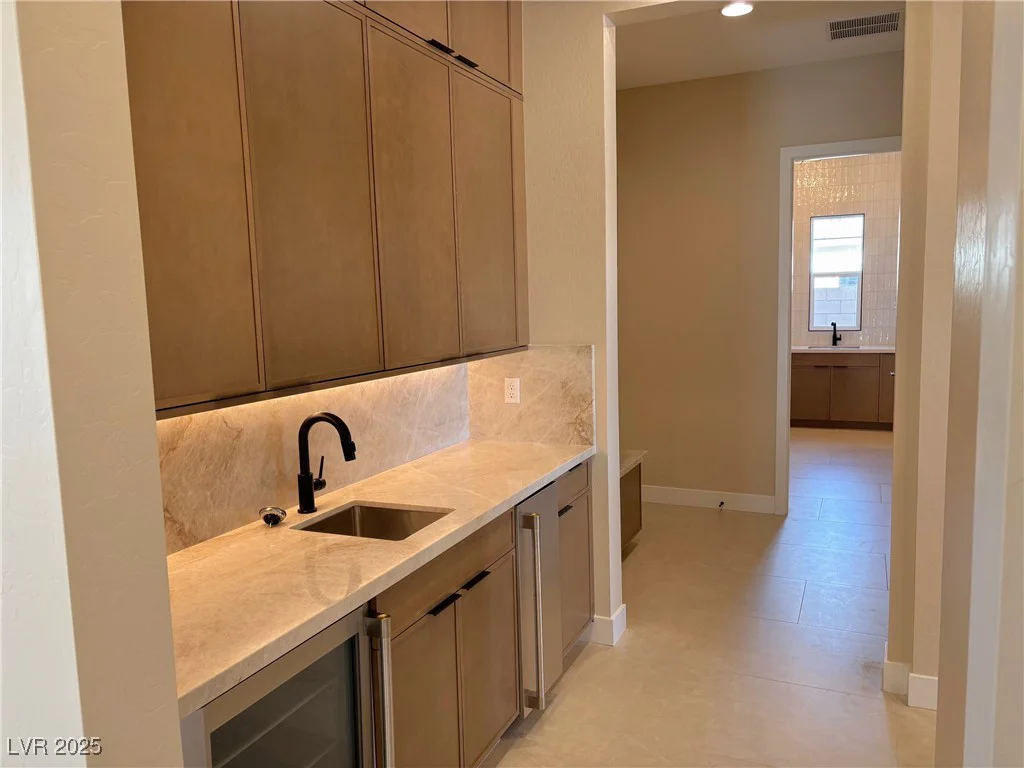 5477 Meranto, Las Vegas, NV 89139