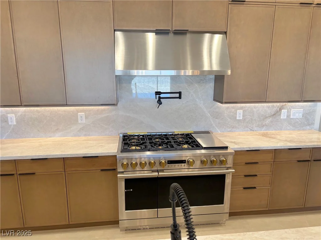 5477 Meranto, Las Vegas, NV 89139