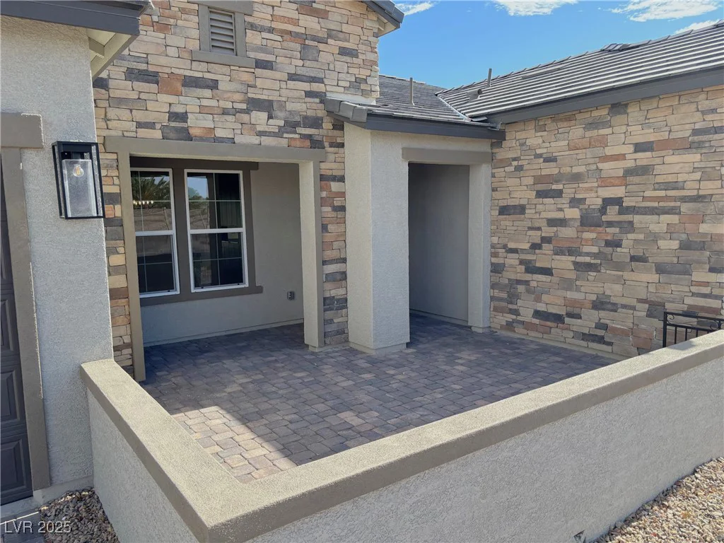 5477 Meranto, Las Vegas, NV 89139