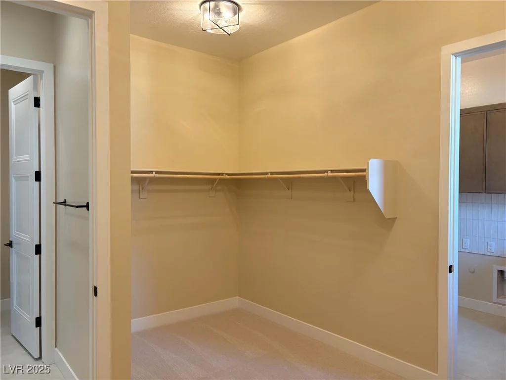 5477 Meranto, Las Vegas, NV 89139