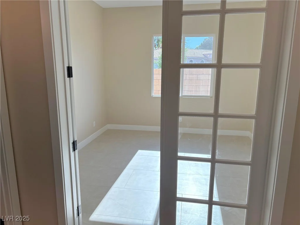 5477 Meranto, Las Vegas, NV 89139
