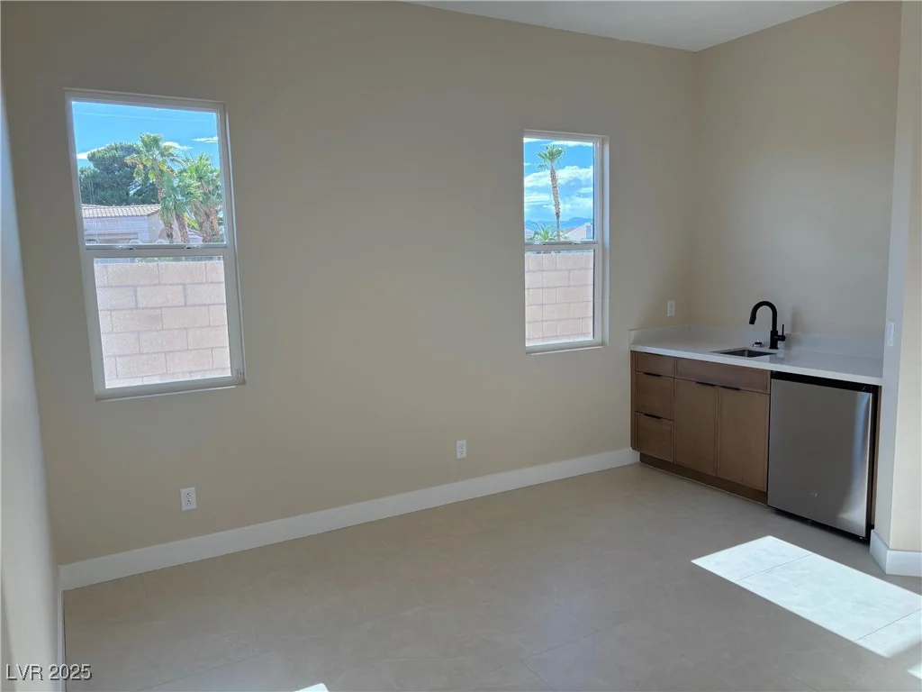5477 Meranto, Las Vegas, NV 89139