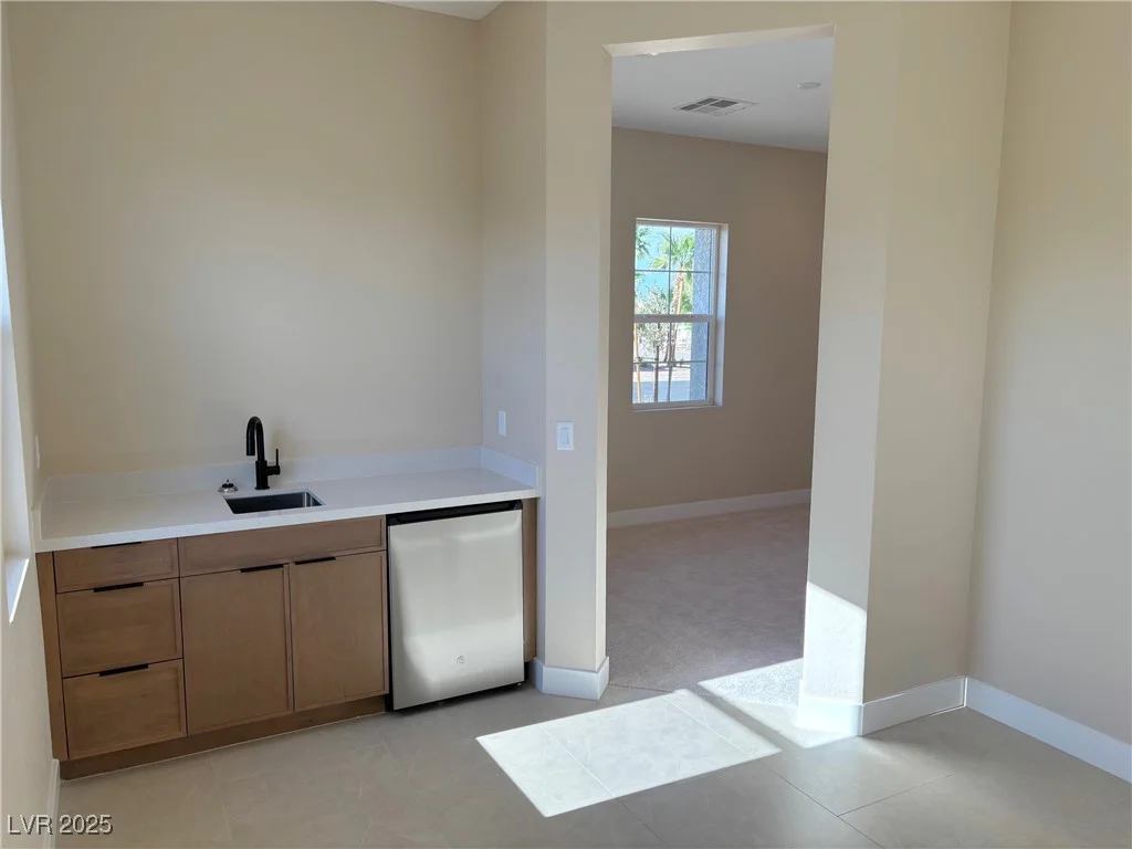 5477 Meranto, Las Vegas, NV 89139