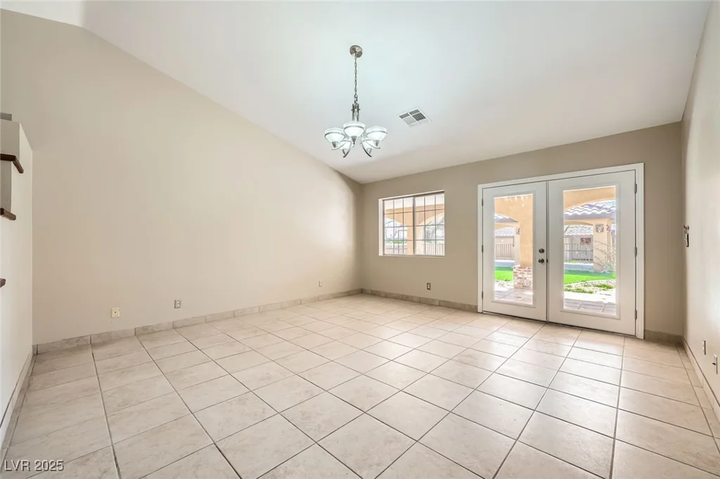 6151 Whispering Sands, Las Vegas, NV 89131