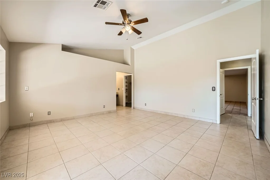 6151 Whispering Sands, Las Vegas, NV 89131