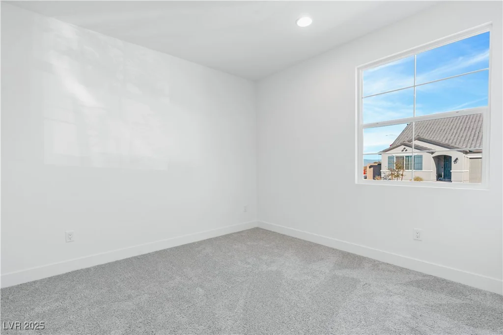1005 Warsaw, Henderson, NV 89015