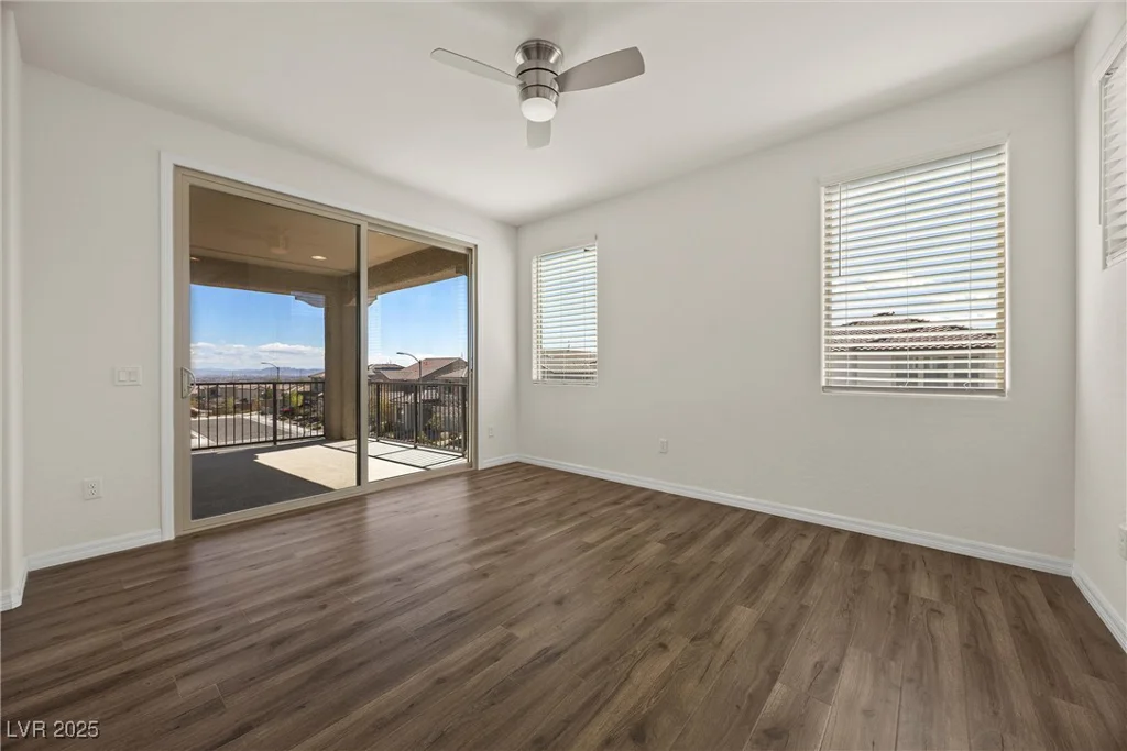 8106 Skye Glen, Las Vegas, NV 89166