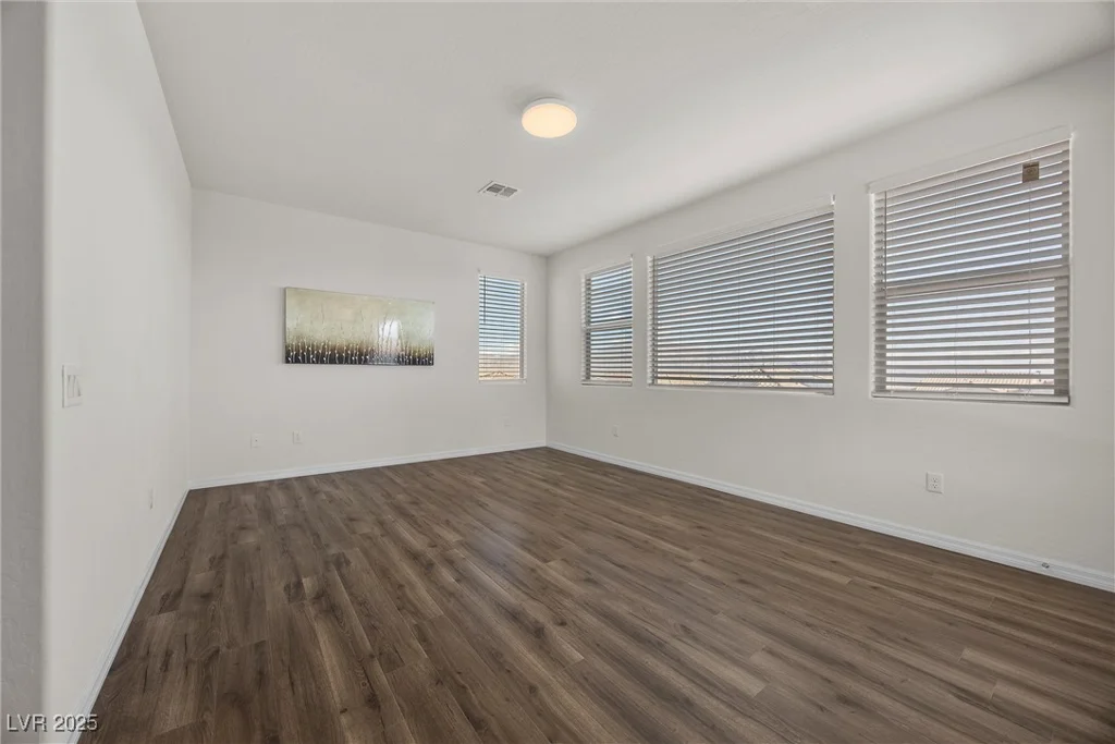 8106 Skye Glen, Las Vegas, NV 89166