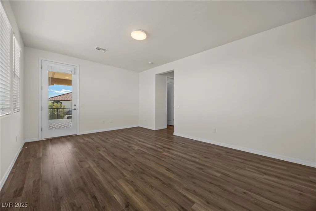 8106 Skye Glen, Las Vegas, NV 89166