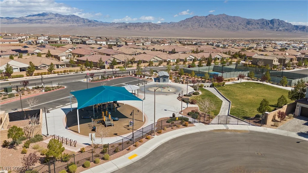 8106 Skye Glen, Las Vegas, NV 89166