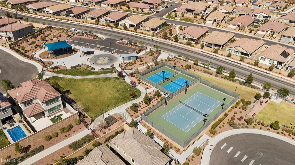 8106 Skye Glen, Las Vegas, NV 89166